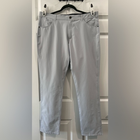 NWT Nike Dri-FIT Mens Golf Pants Pale Blue Slim Fit Comfort Sz 36x32 Athleisure - Picture 1 of 11